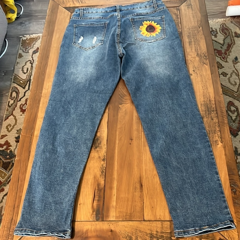 Patchwork Jeans distressed patch sunflower jeans - image 3
